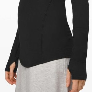 lululemon athletica Tops - NWT lululemon full day ahead turtleneck, xs lululemon athletica Tops - NWT lululemon full day ahead turtleneck, xs